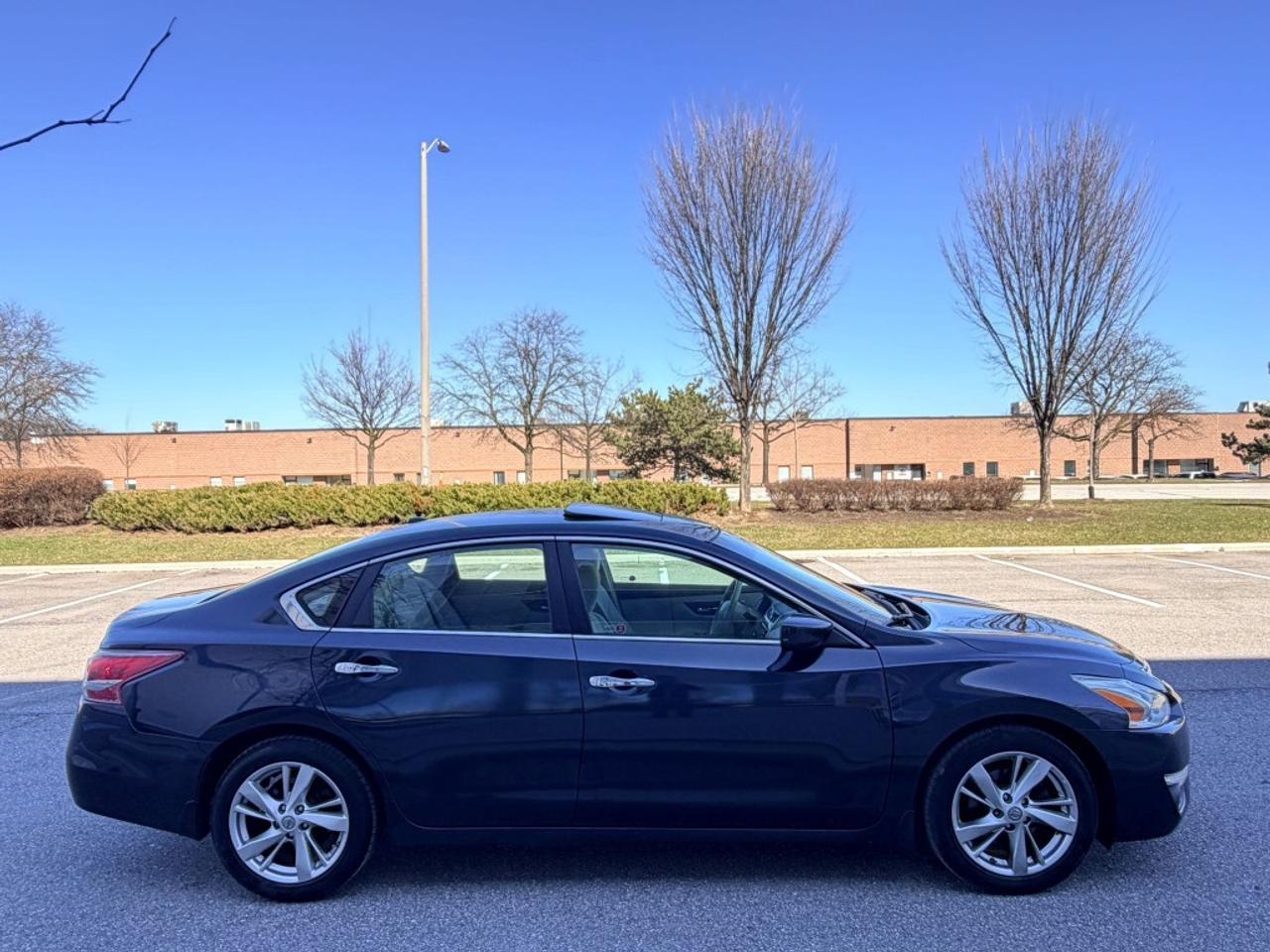 2013 Nissan Altima 4dr Sedan I4 CVT 2.5 Photo
