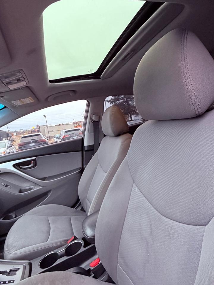 2013 Hyundai Elantra GT 4dr Sedan Auto, FWD, 1.8L 4cyl, Photo