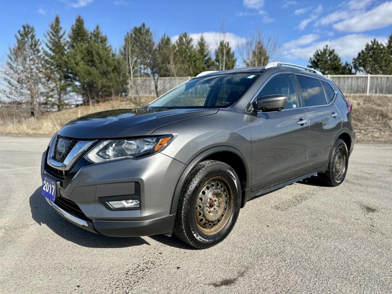 2017 Nissan Rogue S  - $142 B/W Photo