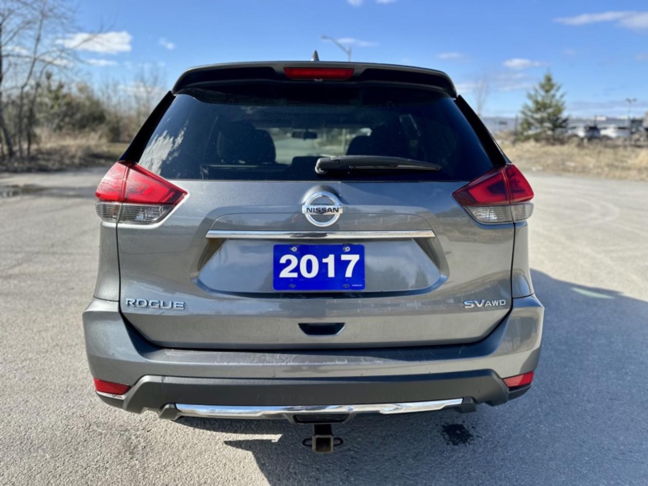 2017 Nissan Rogue S  - $142 B/W Photo