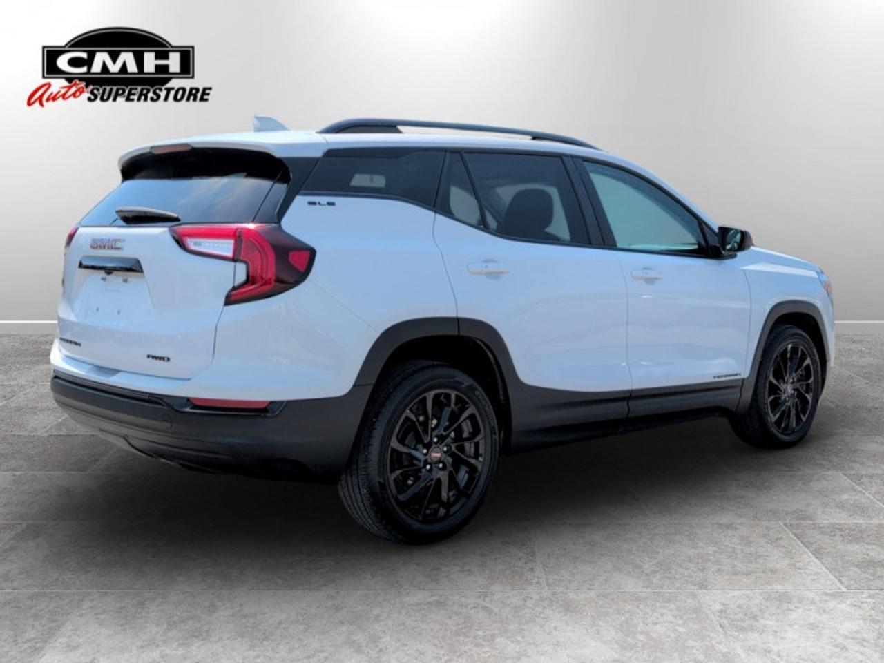 2024 GMC Terrain SLE Elevation  **AWD - APPLE CARPLAY** Photo