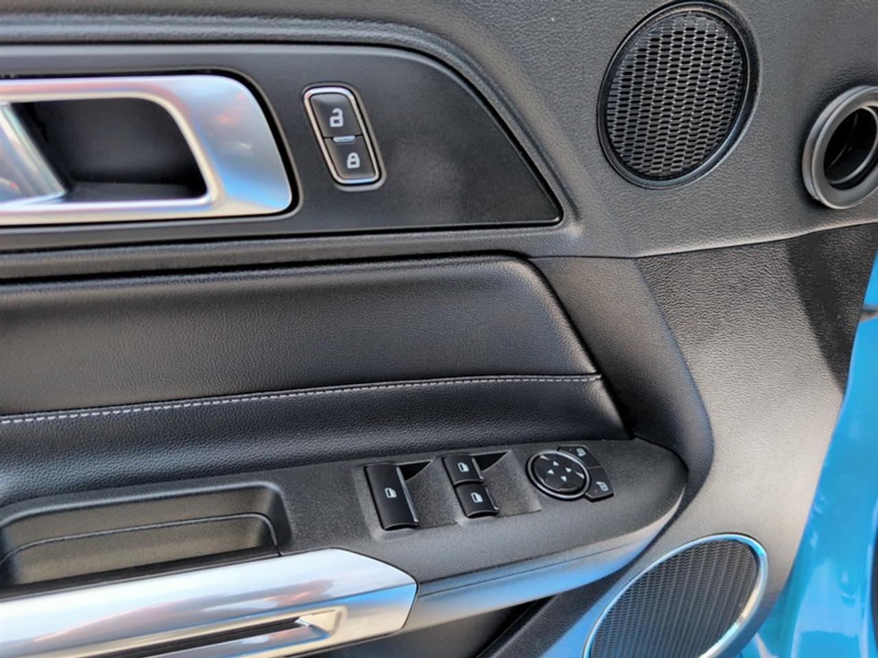 2022 Ford Mustang GT Premium  **LOW MILEAGE** Photo