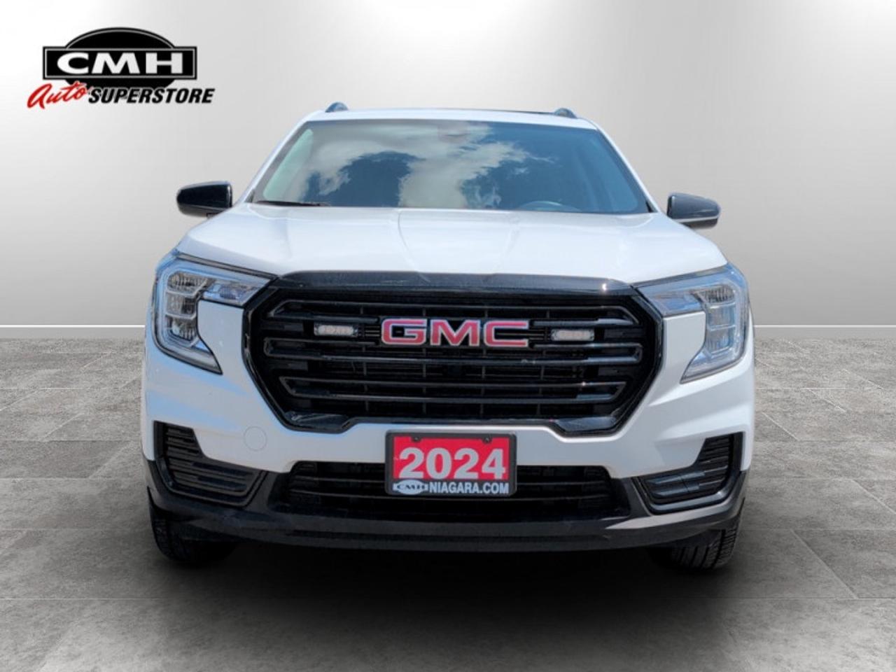 2024 GMC Terrain SLE Elevation  **AWD - APPLE CARPLAY** Photo