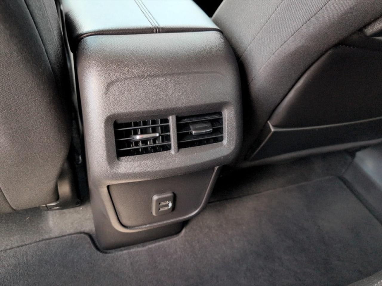 2024 GMC Terrain SLE Elevation  **AWD - APPLE CARPLAY** Photo