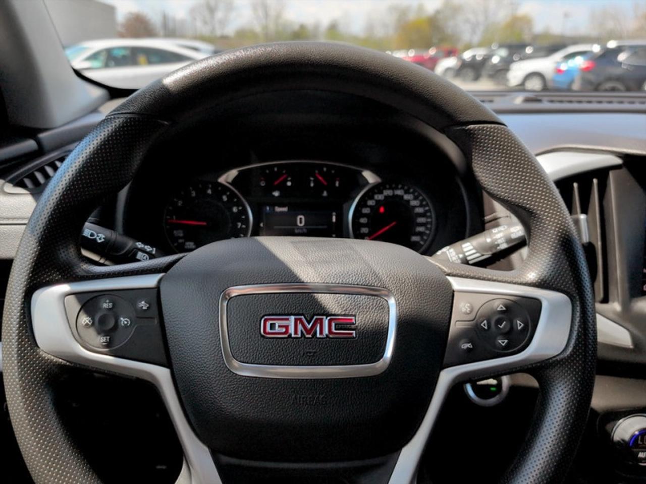 2024 GMC Terrain SLE Elevation  **AWD - APPLE CARPLAY** Photo