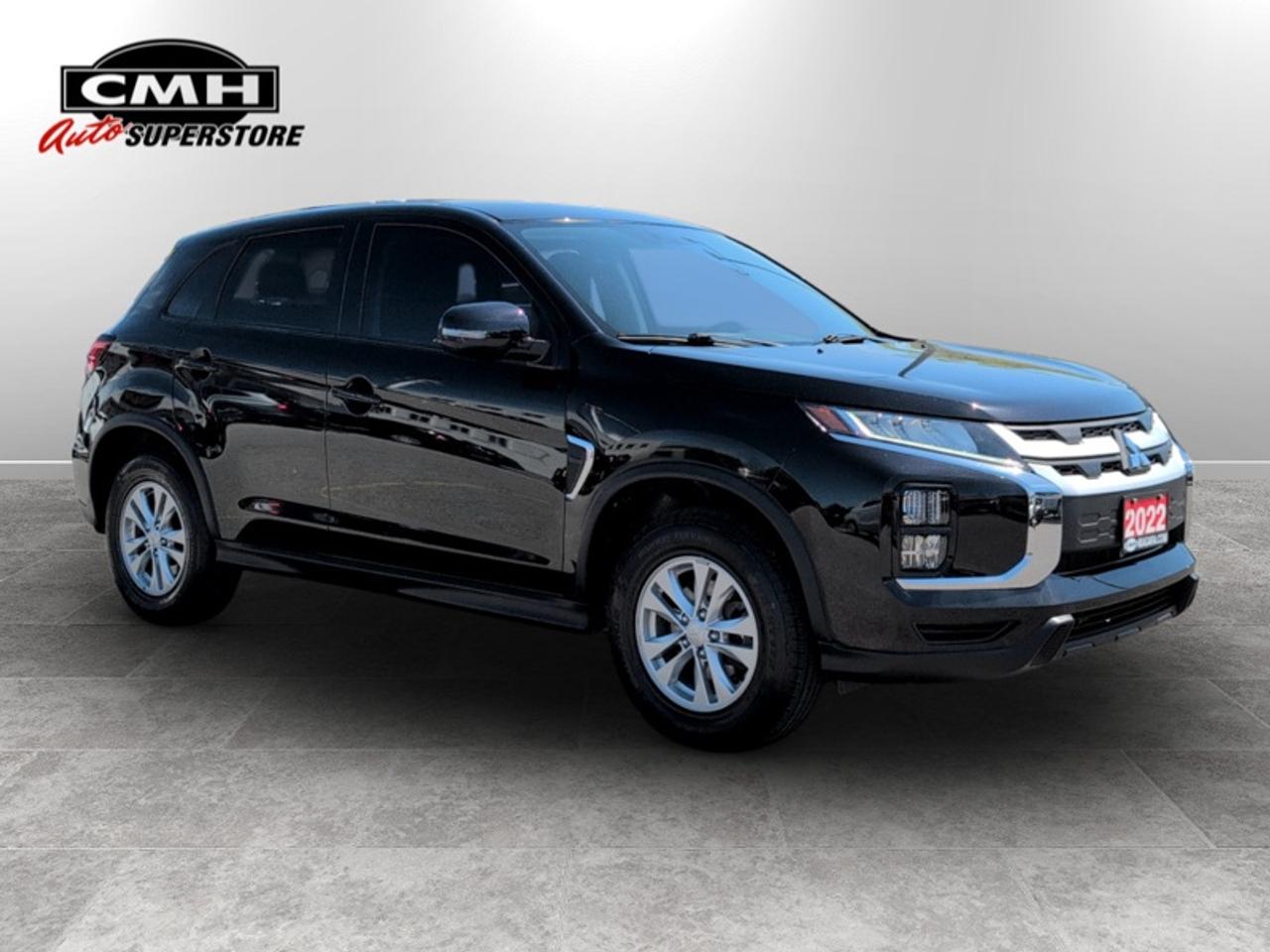 2022 Mitsubishi RVR SE  **CLEAN CARFAX** Photo