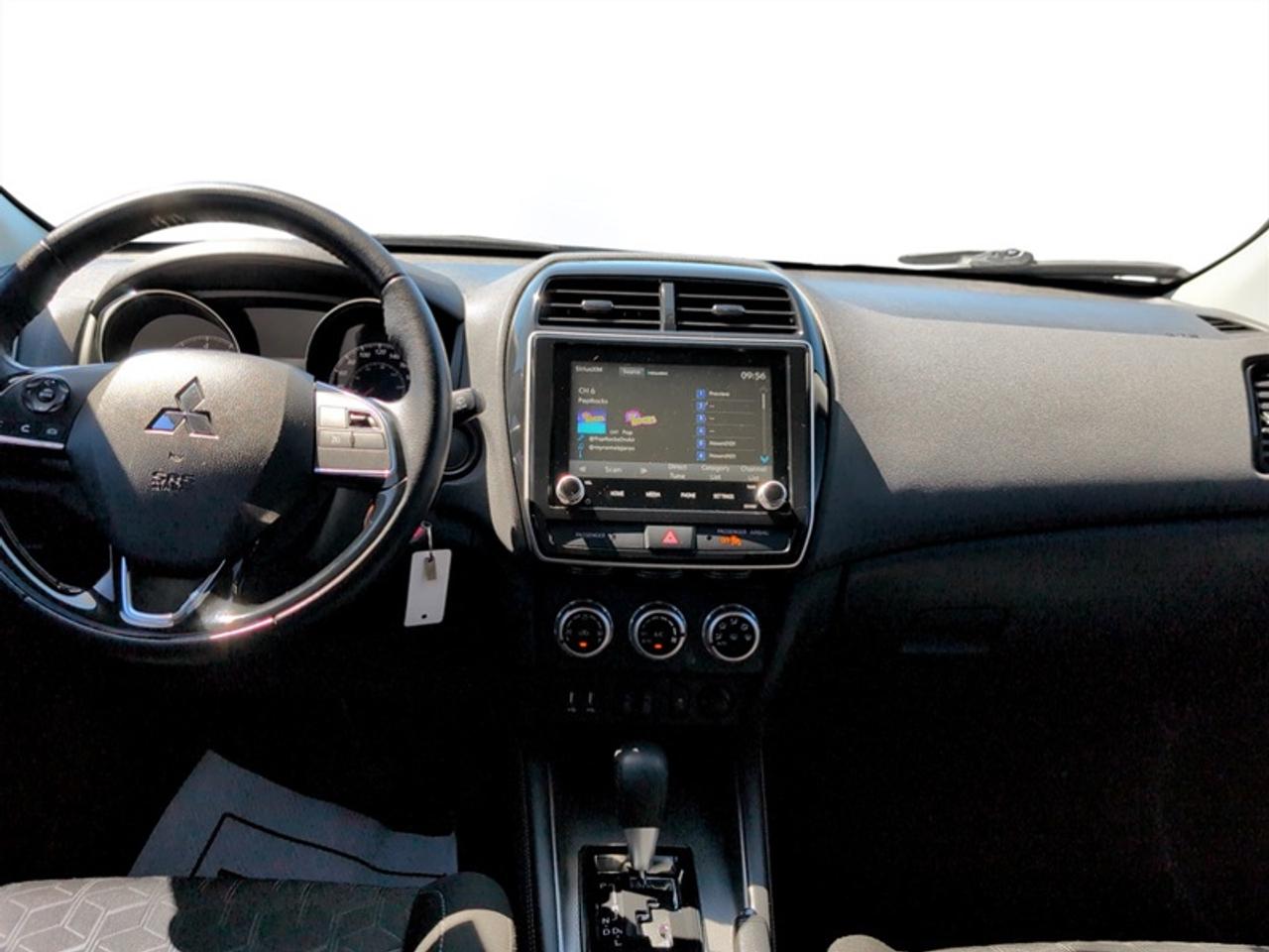 2022 Mitsubishi RVR SE  **CLEAN CARFAX** Photo
