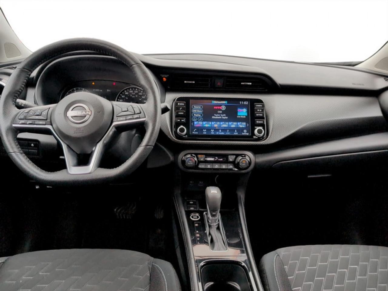2024 Nissan Kicks SV  **CLEAN CF - LOW KMS** Photo
