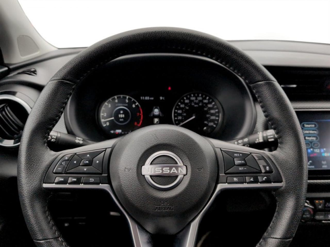 2024 Nissan Kicks SV  **CLEAN CF - LOW KMS** Photo