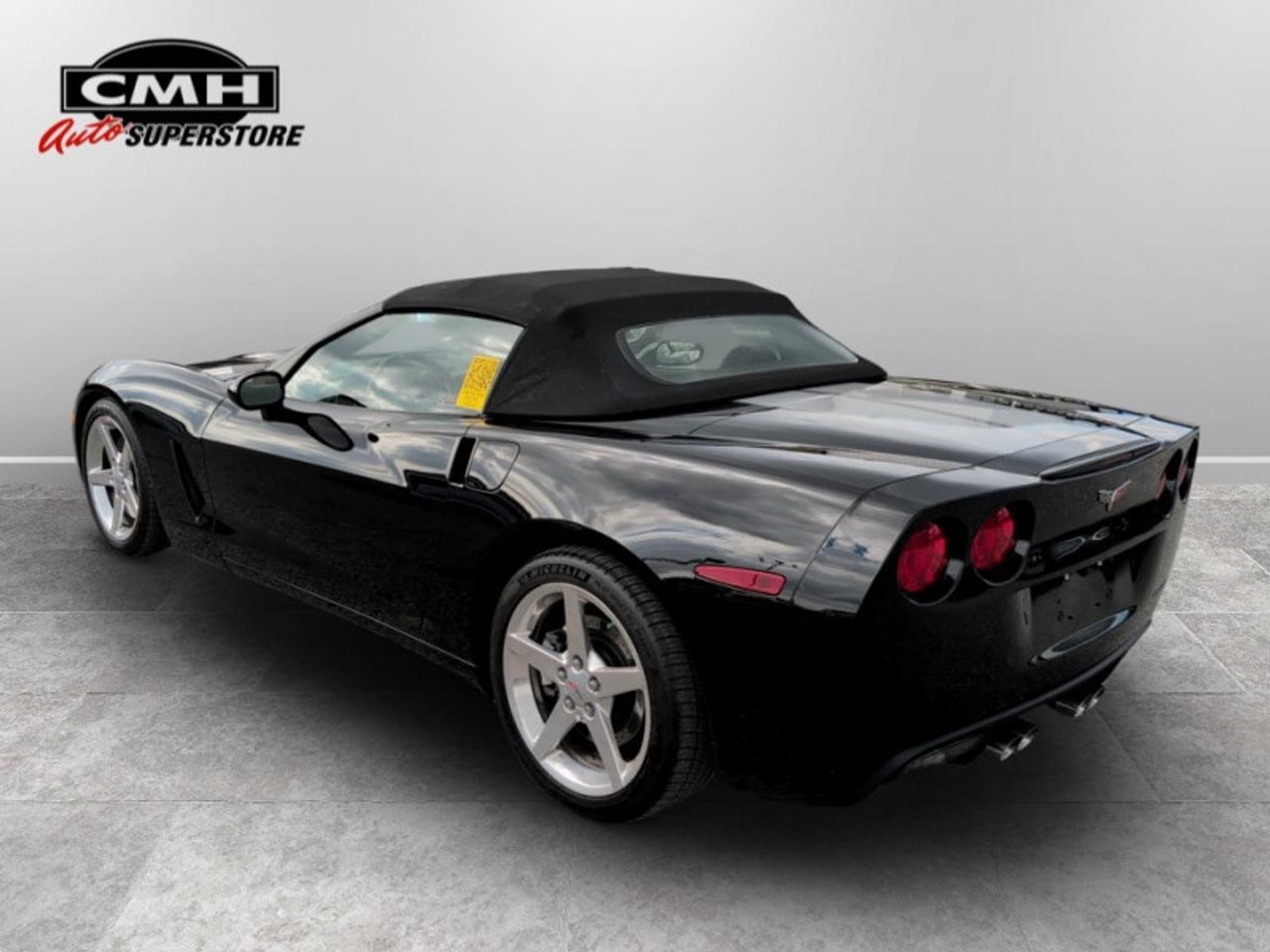 2005 Chevrolet Corvette Convertible  **VERY CLEAN** Photo