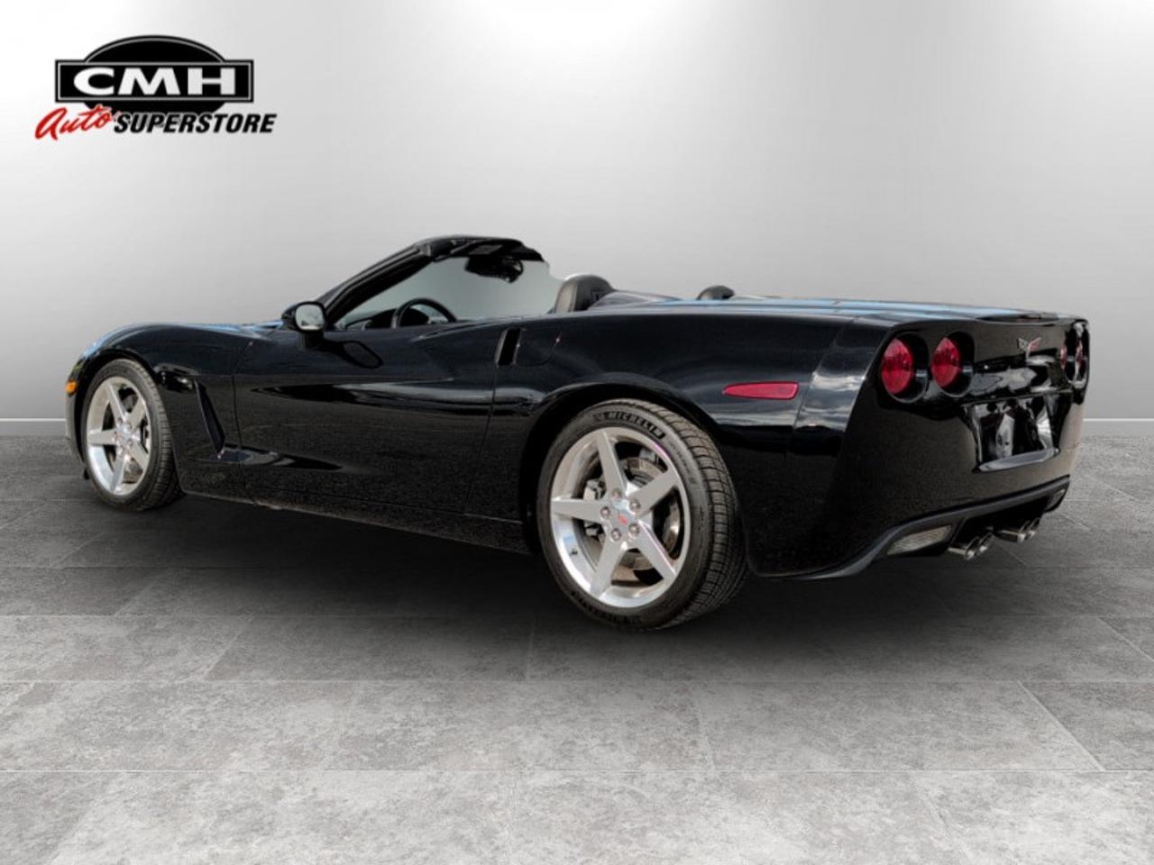 2005 Chevrolet Corvette Convertible  **VERY CLEAN** Photo
