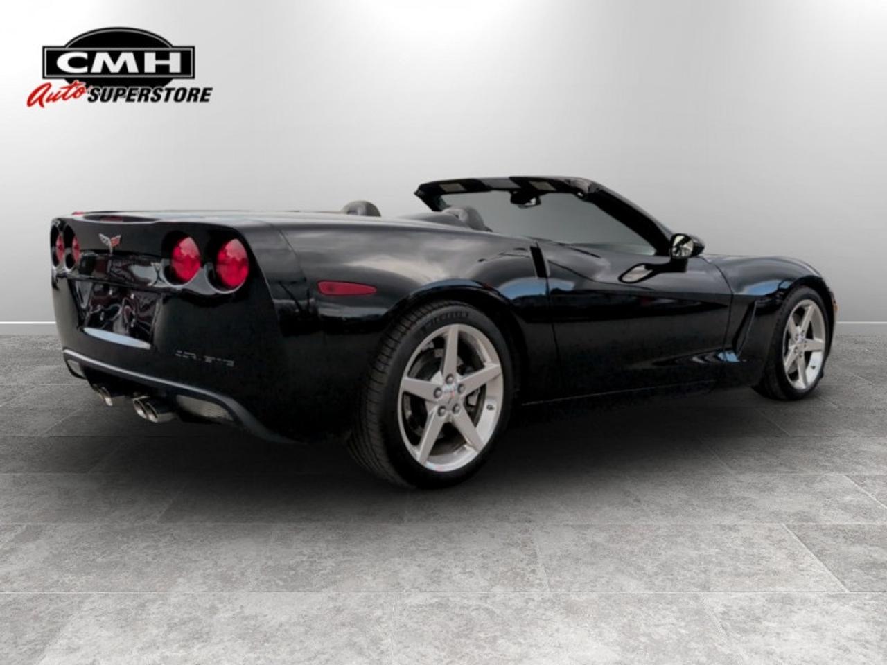 2005 Chevrolet Corvette Convertible  **VERY CLEAN** Photo