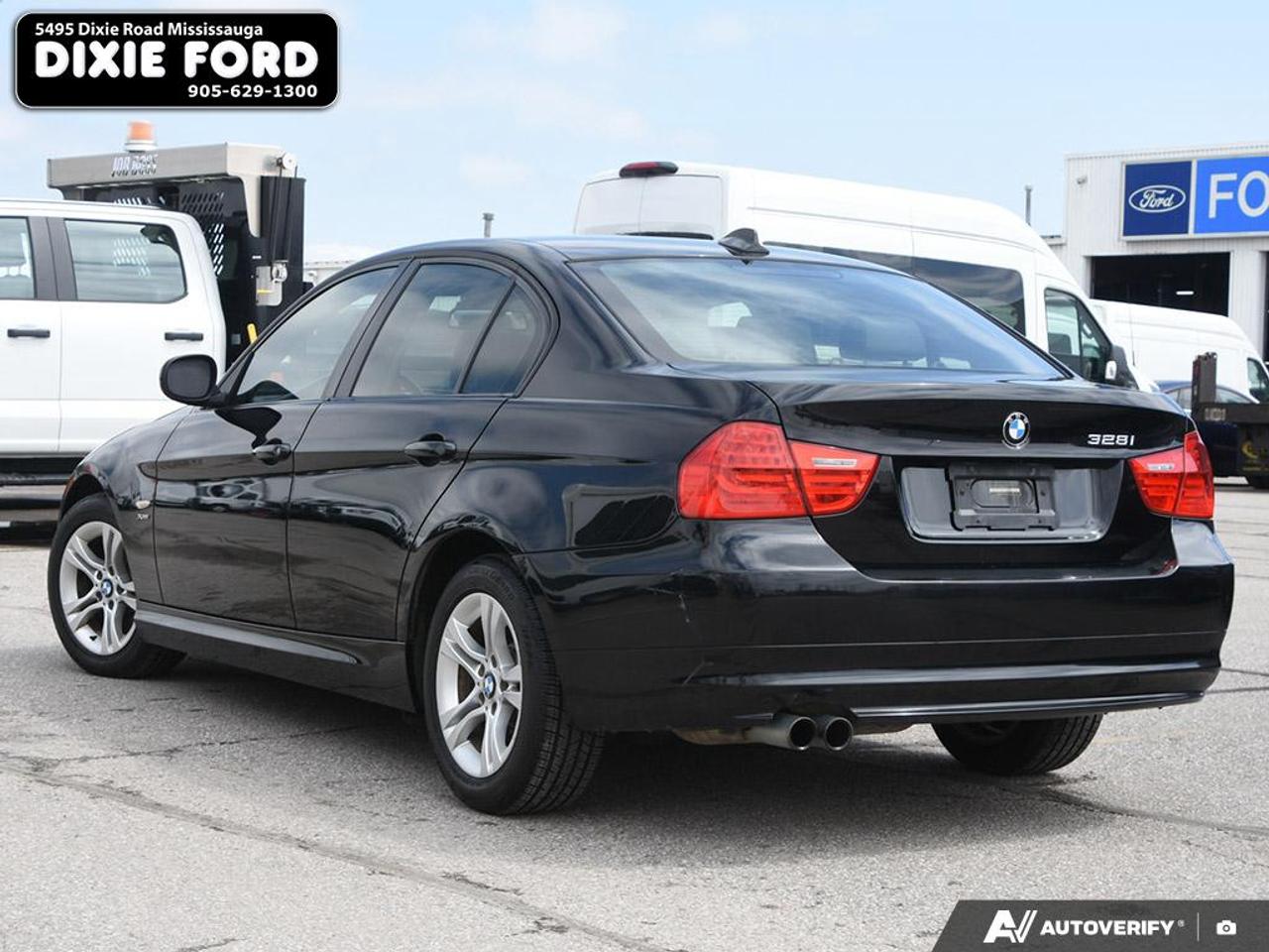 2011 BMW 3 Series 328i xDrive AWD Classic Edition Photo