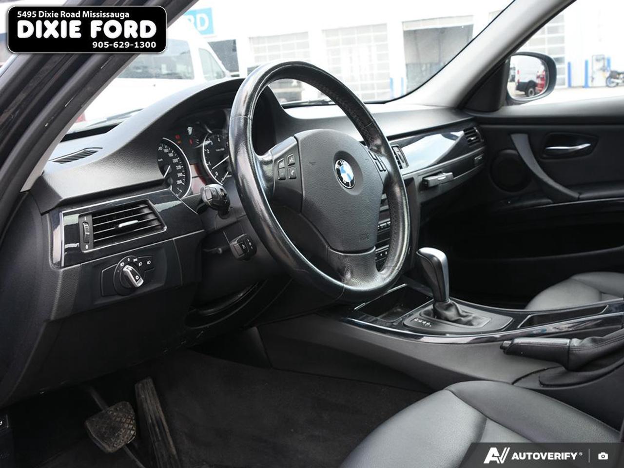 2011 BMW 3 Series 328i xDrive AWD Classic Edition Photo