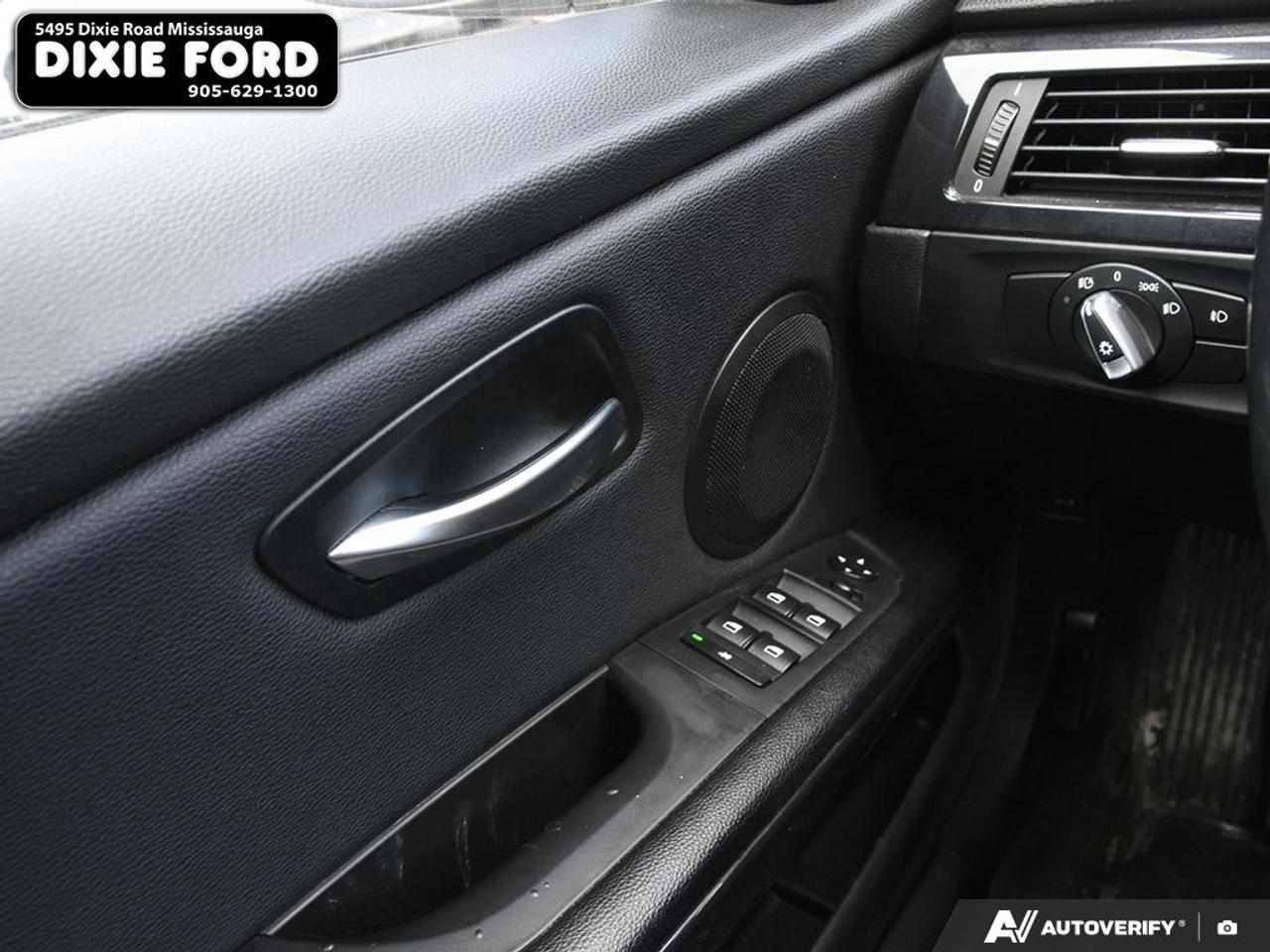 2011 BMW 3 Series 328i xDrive AWD Classic Edition Photo