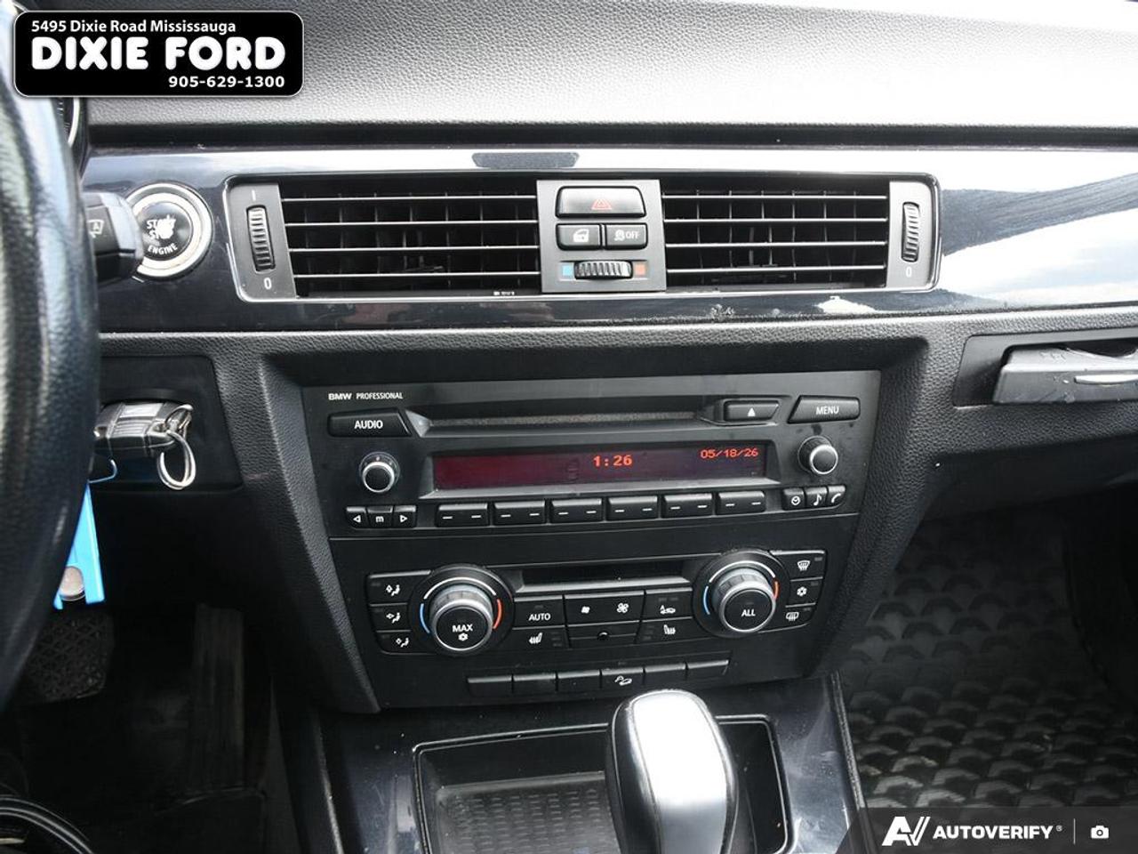 2011 BMW 3 Series 328i xDrive AWD Classic Edition Photo
