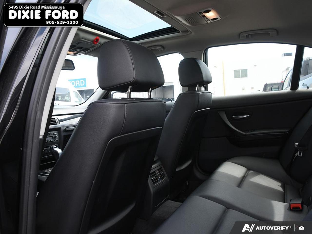 2011 BMW 3 Series 328i xDrive AWD Classic Edition Photo