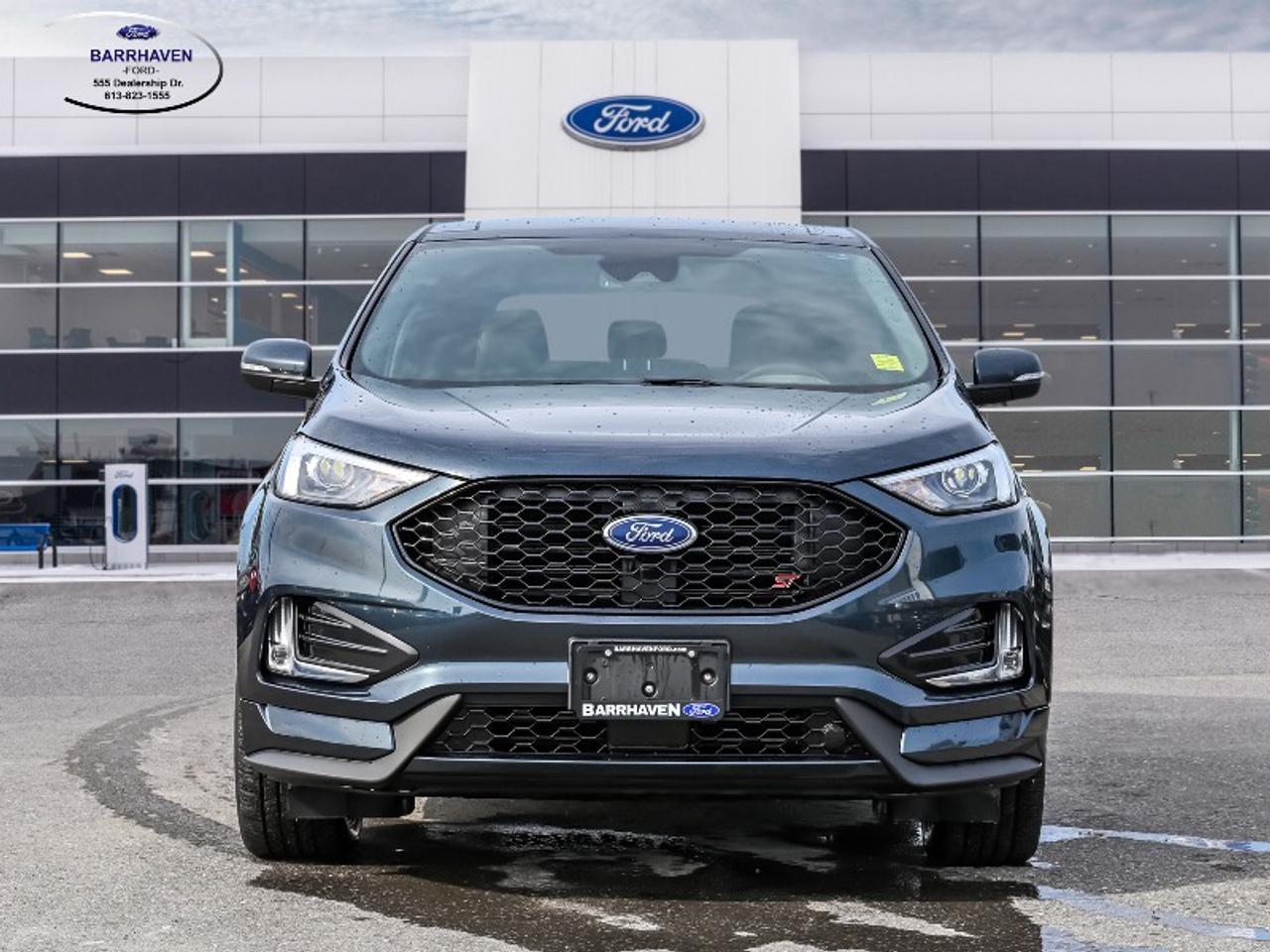 2023 Ford Edge ST Photo