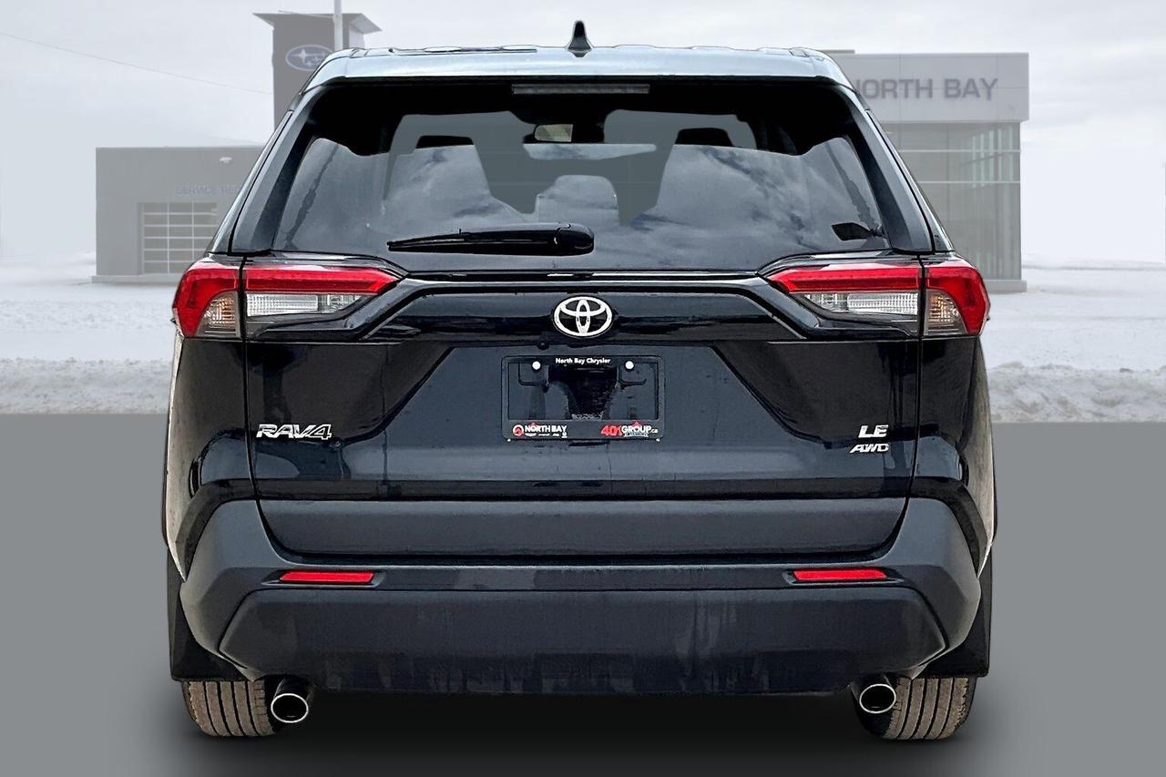 2024 Toyota RAV4 LE Photo