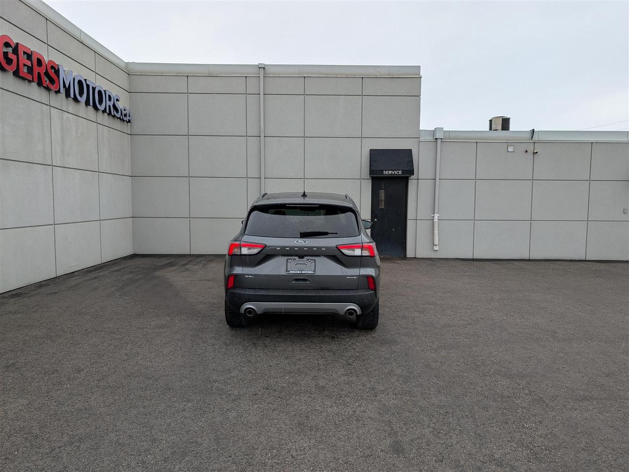 2022 Ford Escape SEL AWD  - NAVI - PANO ROOF - LEATHER - TECH FEATS Photo
