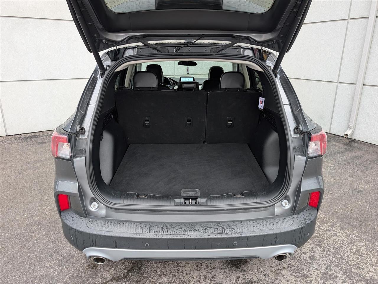 2022 Ford Escape SEL AWD  - NAVI - PANO ROOF - LEATHER - TECH FEATS Photo