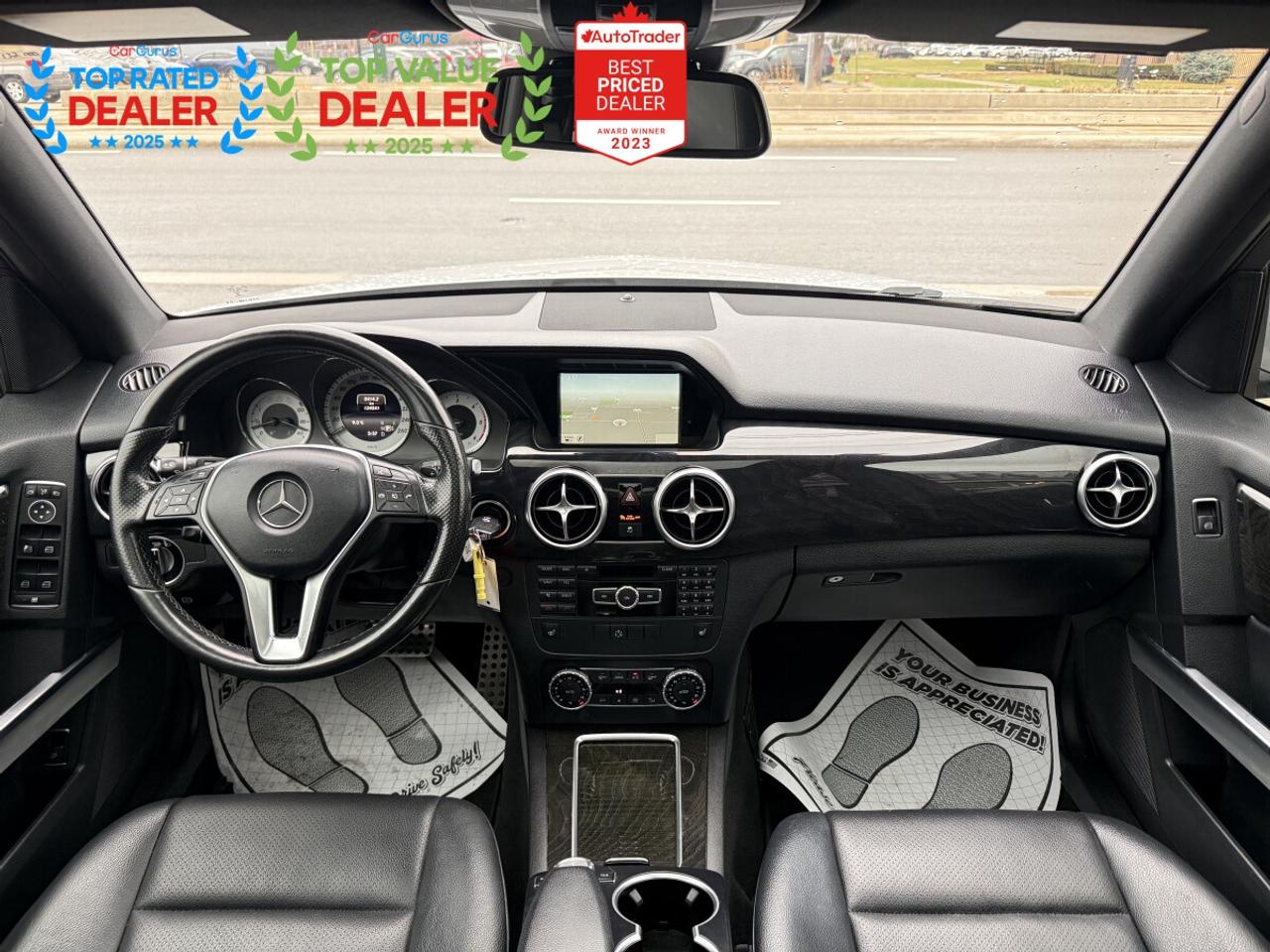 2015 Mercedes-Benz GLK-Class //AMG PKG | PANO | NAVI | REAR CAMERA Photo