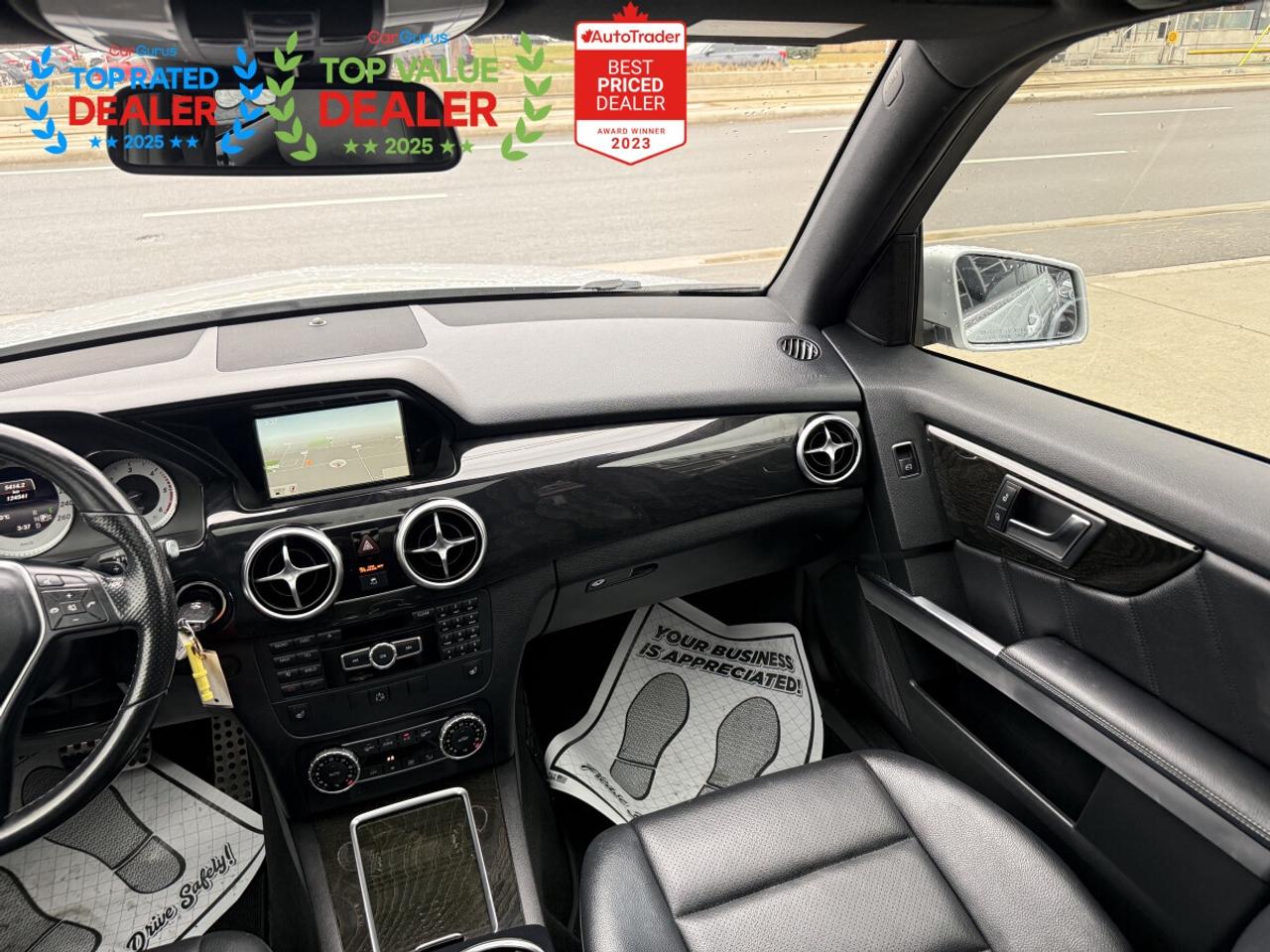 2015 Mercedes-Benz GLK-Class //AMG PKG | PANO | NAVI | REAR CAMERA Photo