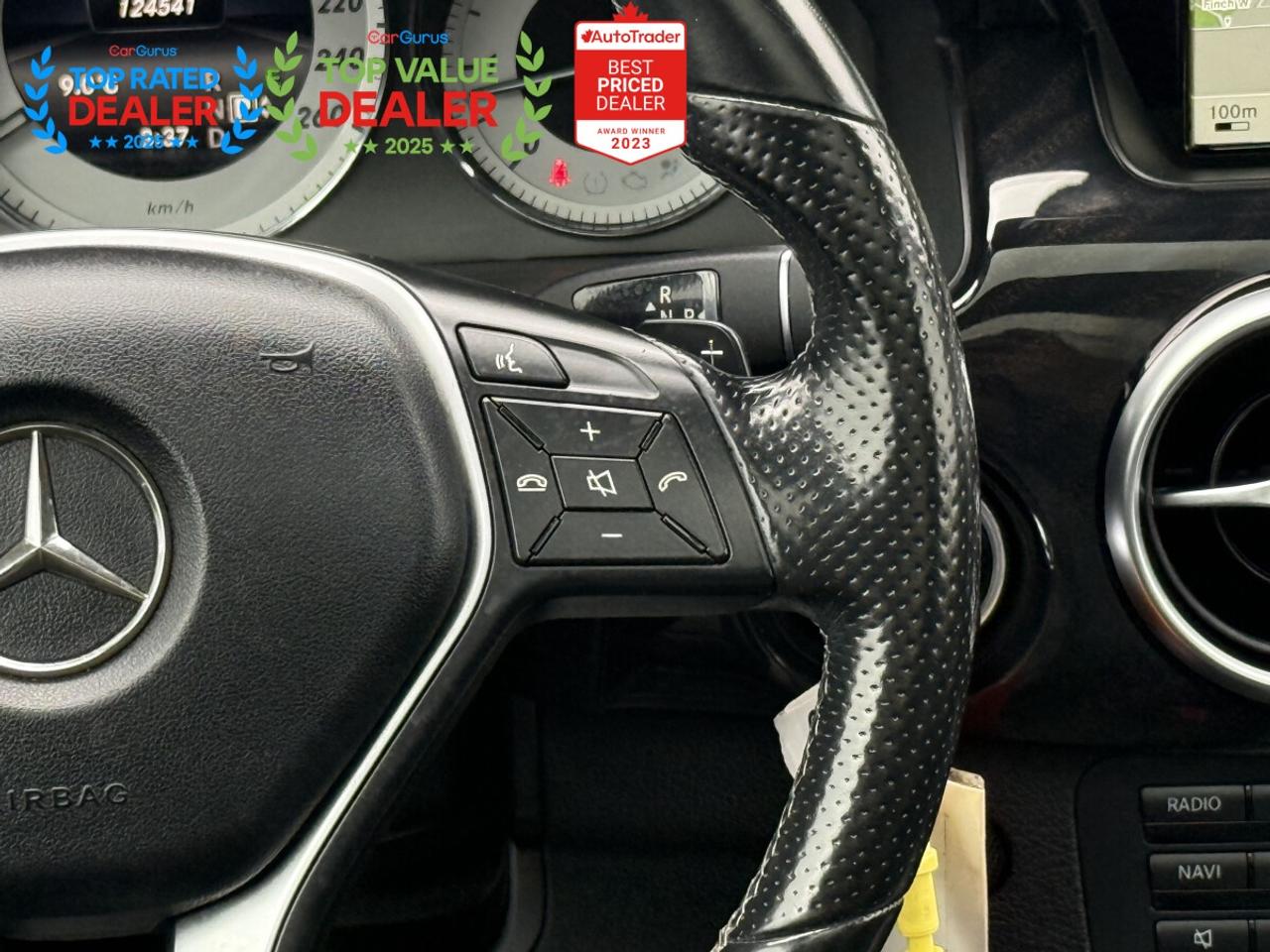 2015 Mercedes-Benz GLK-Class //AMG PKG | PANO | NAVI | REAR CAMERA Photo
