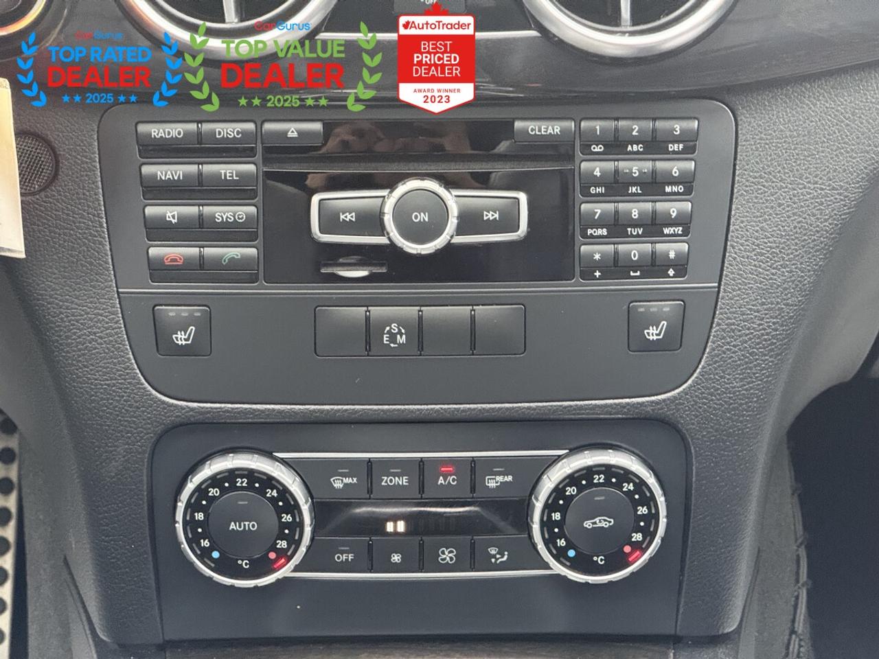 2015 Mercedes-Benz GLK-Class //AMG PKG | PANO | NAVI | REAR CAMERA Photo