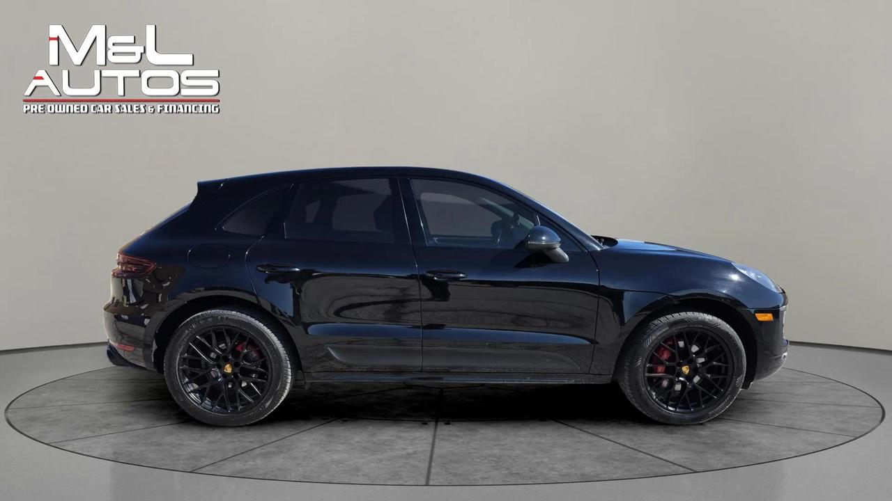 2018 Porsche Macan GTS AWD Photo3
