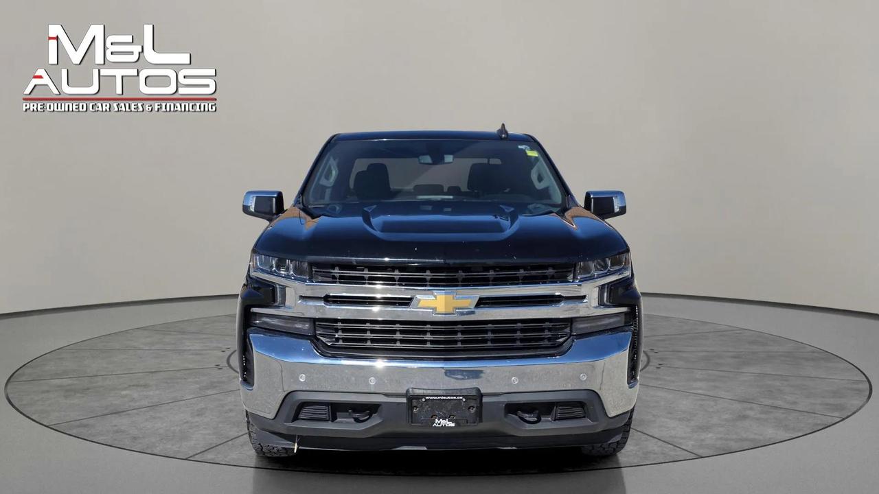 2021 Chevrolet Silverado 1500 4WD Crew Cab 147" LT Photo