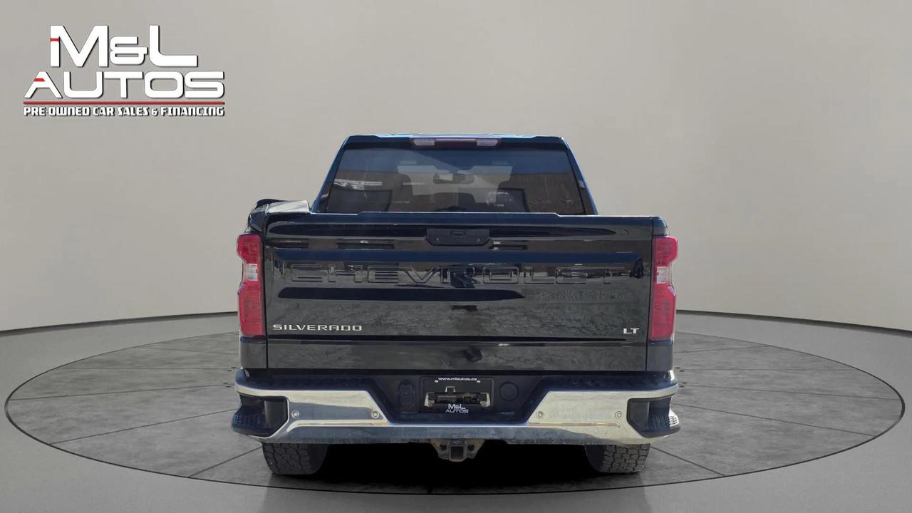 2021 Chevrolet Silverado 1500 4WD Crew Cab 147" LT Photo4