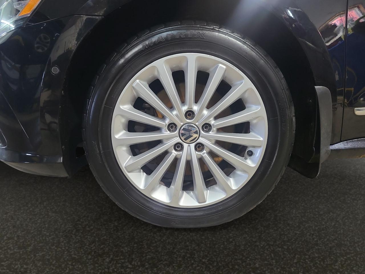 2017 Volkswagen Passat COMFORTLINE - Photo #9