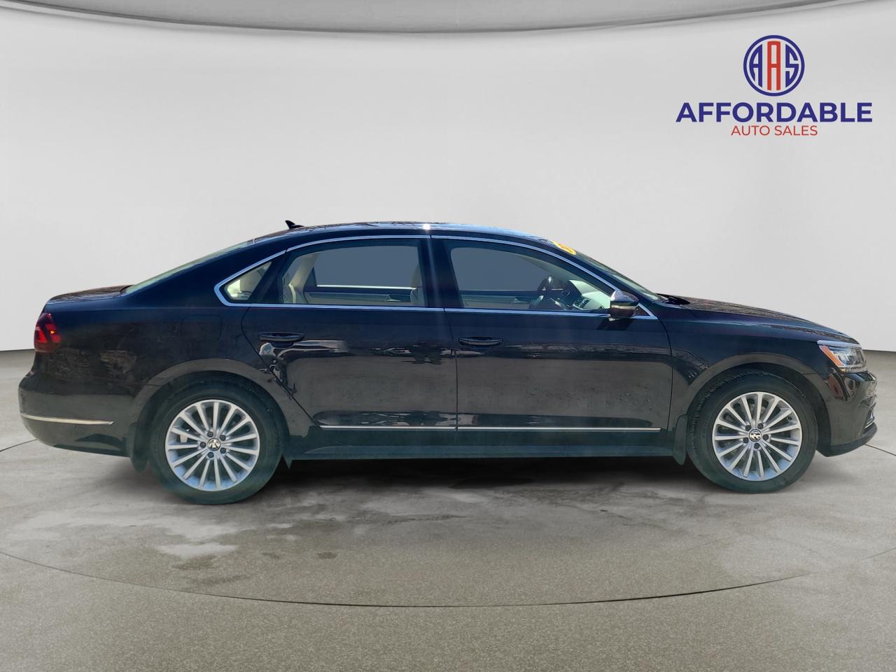 2017 Volkswagen Passat COMFORTLINE - Photo #6