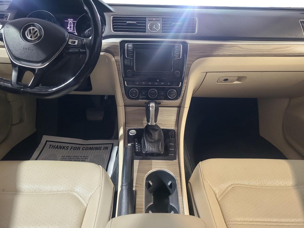 2017 Volkswagen Passat COMFORTLINE - Photo #12