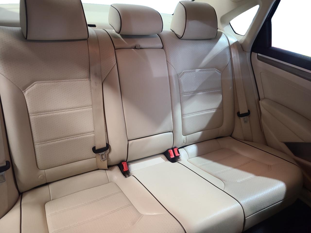 2017 Volkswagen Passat COMFORTLINE - Photo #17