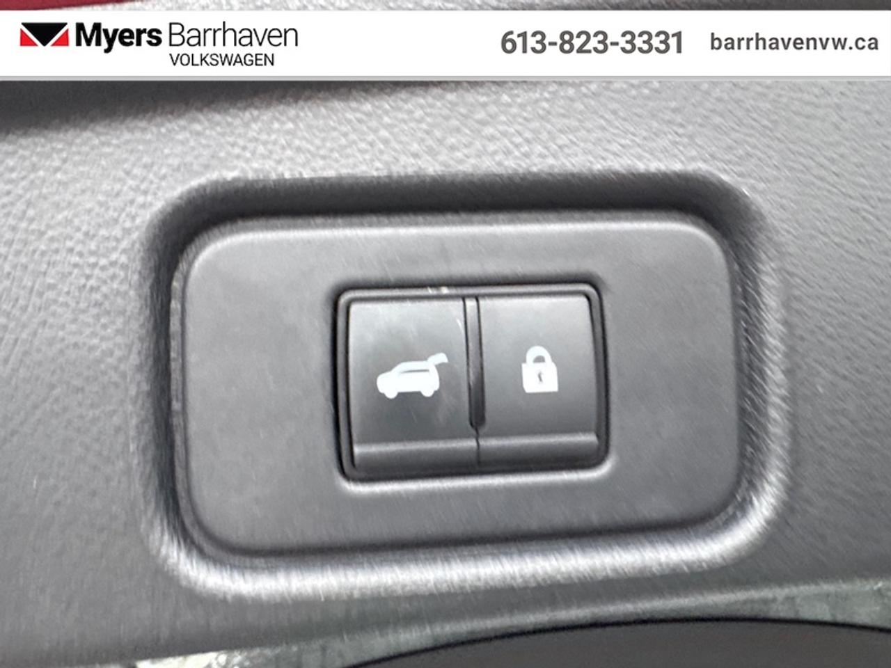 2024 Nissan Pathfinder SL  - Leather Seats - Low Mileage Photo