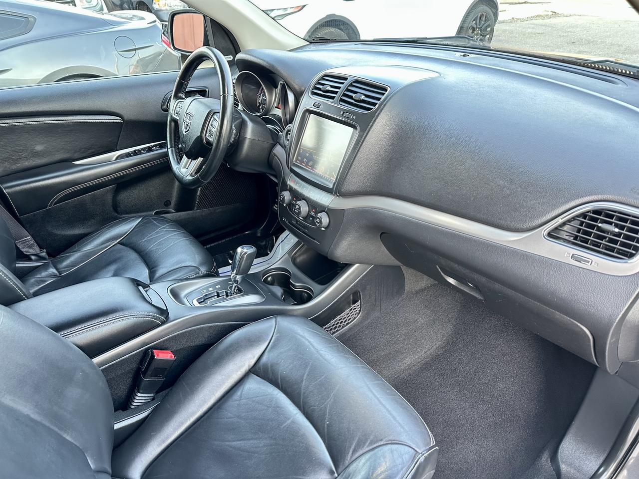 2019 Dodge Journey Crossroad Photo