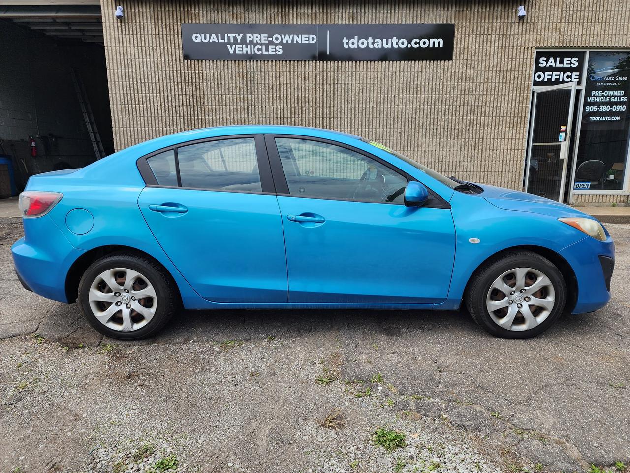 2010 Mazda MAZDA3  Photo