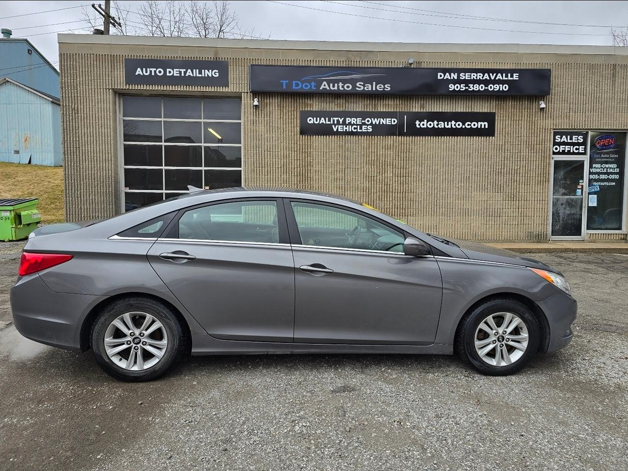 Used 2011 Hyundai Sonata  for sale in Thorold, ON