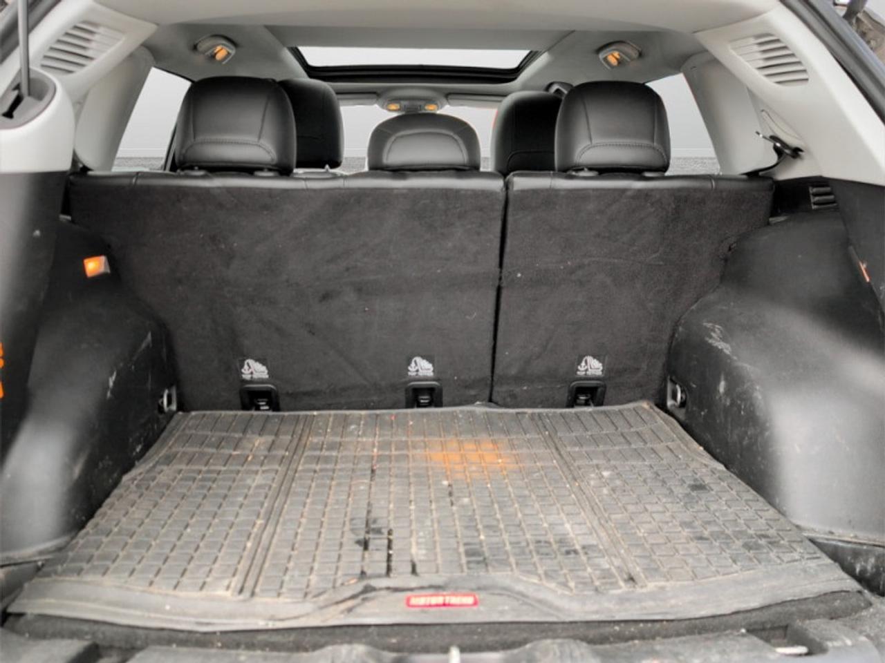 2017 Jeep Compass Limited  **CLAN CARFAX - PANO ROOF** Photo