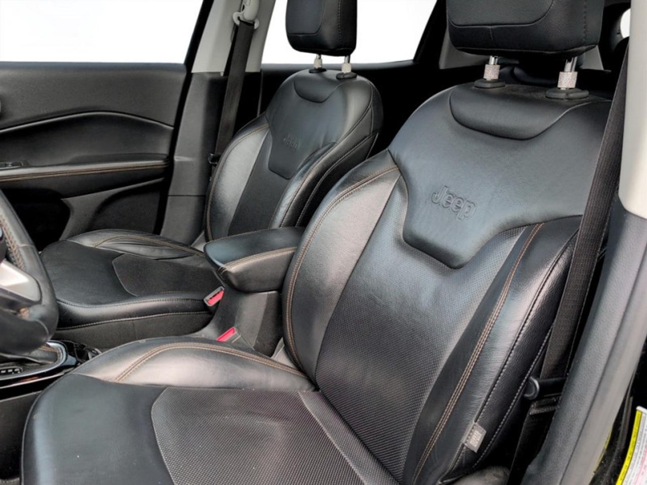 2017 Jeep Compass Limited  **CLAN CARFAX - PANO ROOF** Photo