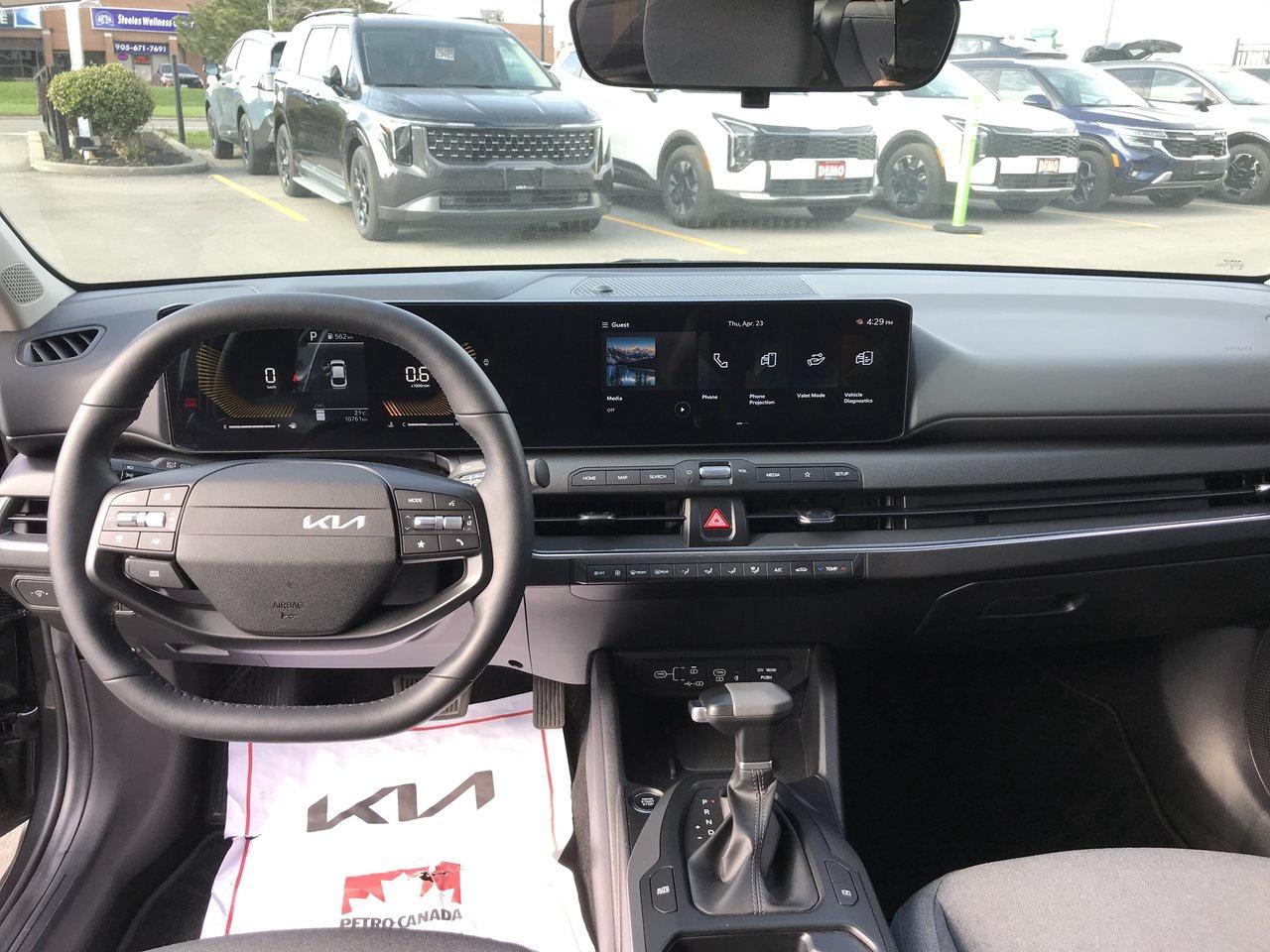 2025 Kia K4 EX Pkg.   Clean Carfax   No Accidents Photo