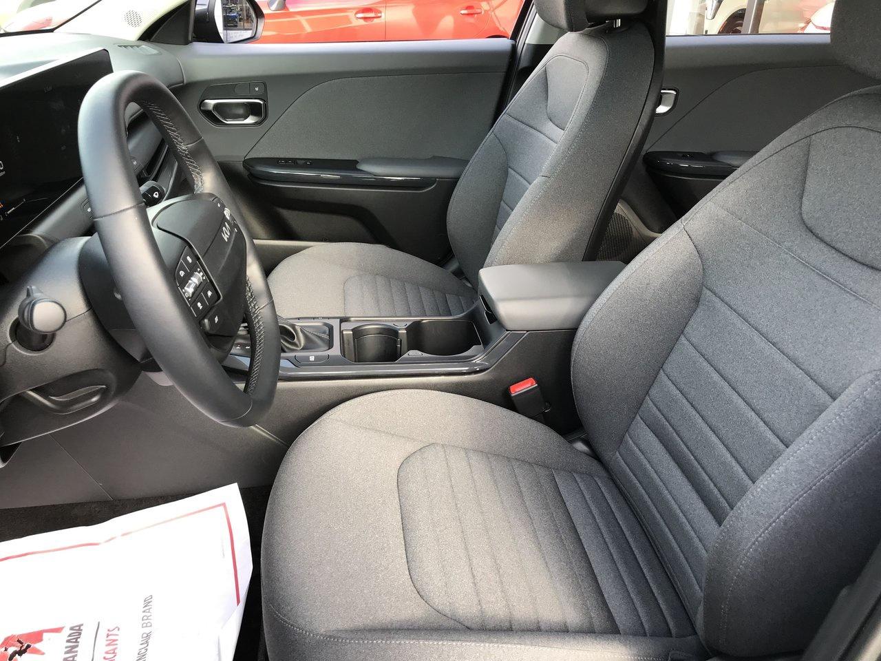 2025 Kia K4 EX Pkg.   Clean Carfax   No Accidents Photo
