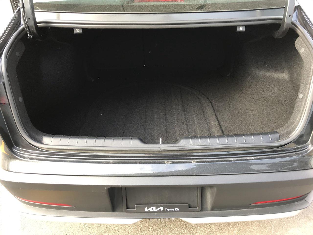 2025 Kia K4 EX Pkg.   Clean Carfax   No Accidents Photo