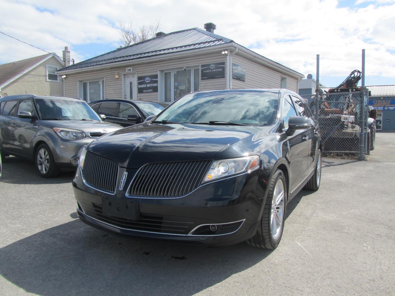 2013 Lincoln MKT 4dr Wgn 3.5L AWD EcoBoost Photo0