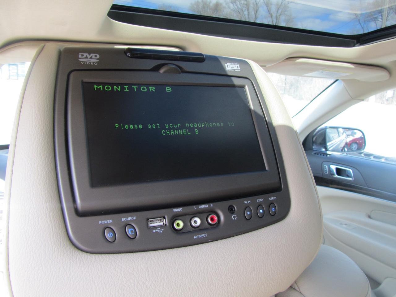 2013 Lincoln MKT 4dr Wgn 3.5L AWD EcoBoost Photo
