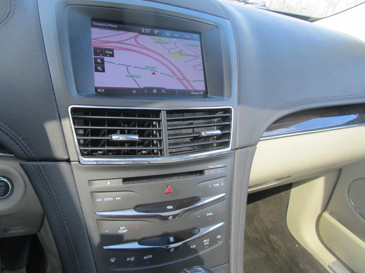 2013 Lincoln MKT 4dr Wgn 3.5L AWD EcoBoost Photo