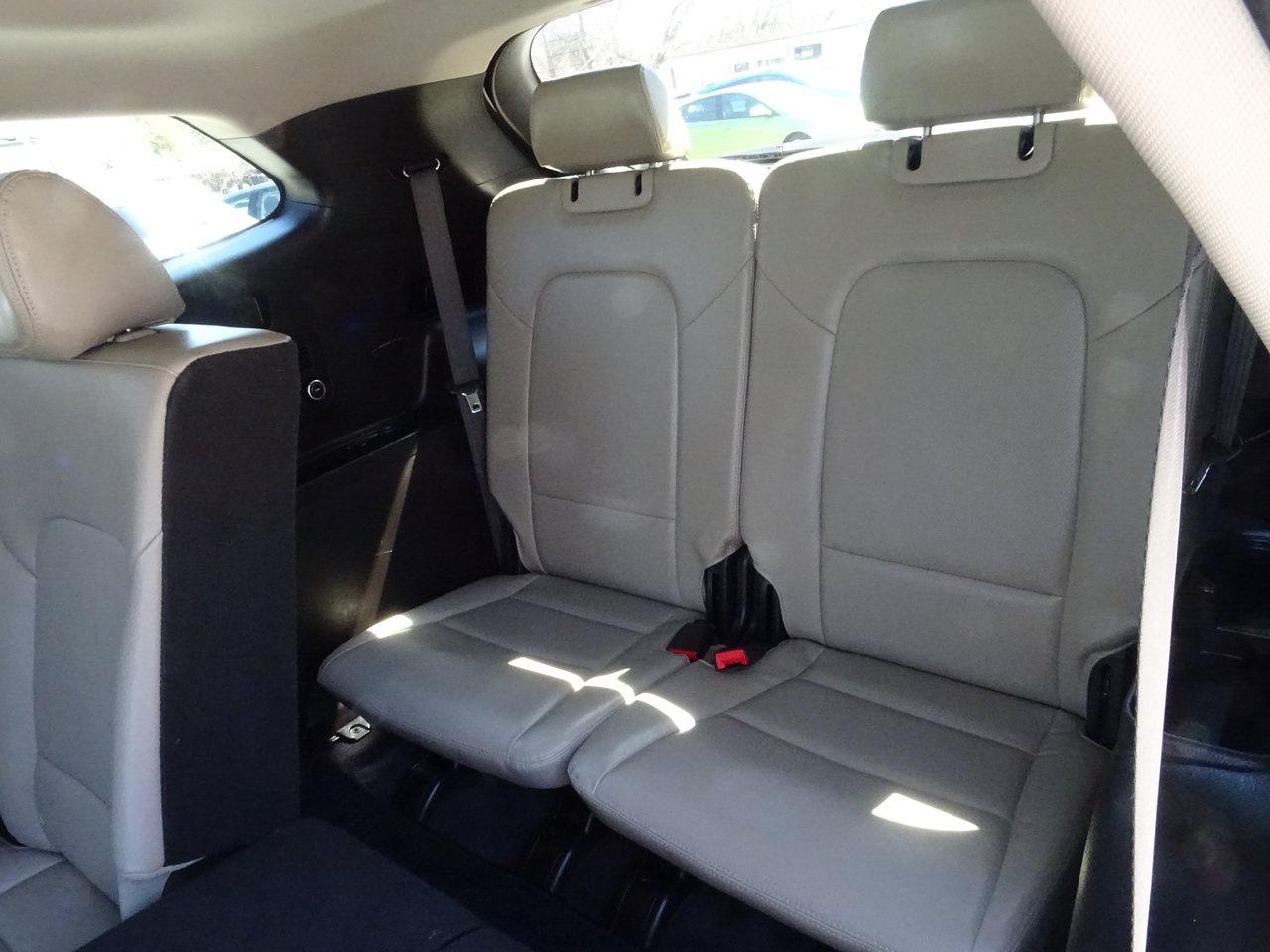 2019 Hyundai Santa Fe XL Luxury Photo