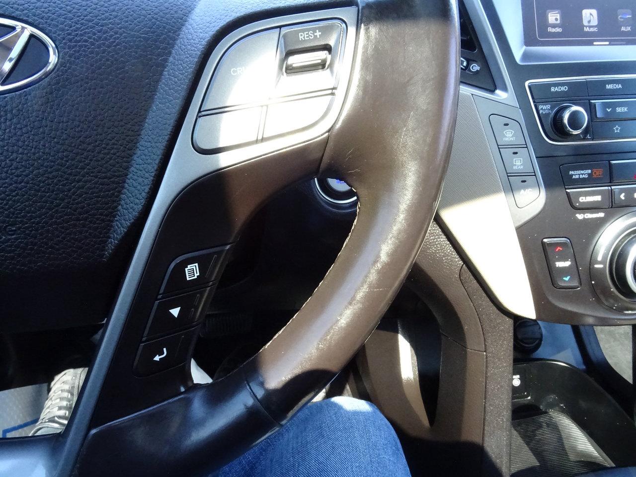 2019 Hyundai Santa Fe XL Luxury Photo
